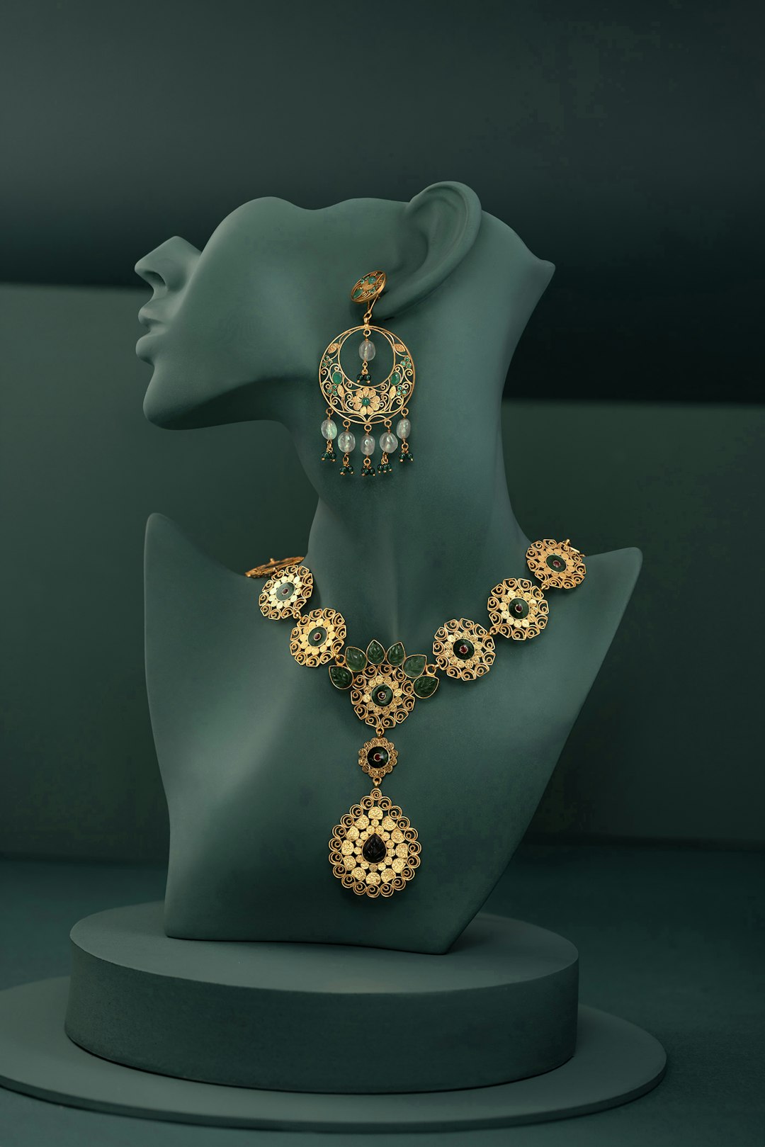 Elegant Rose Gold Cuff Earring